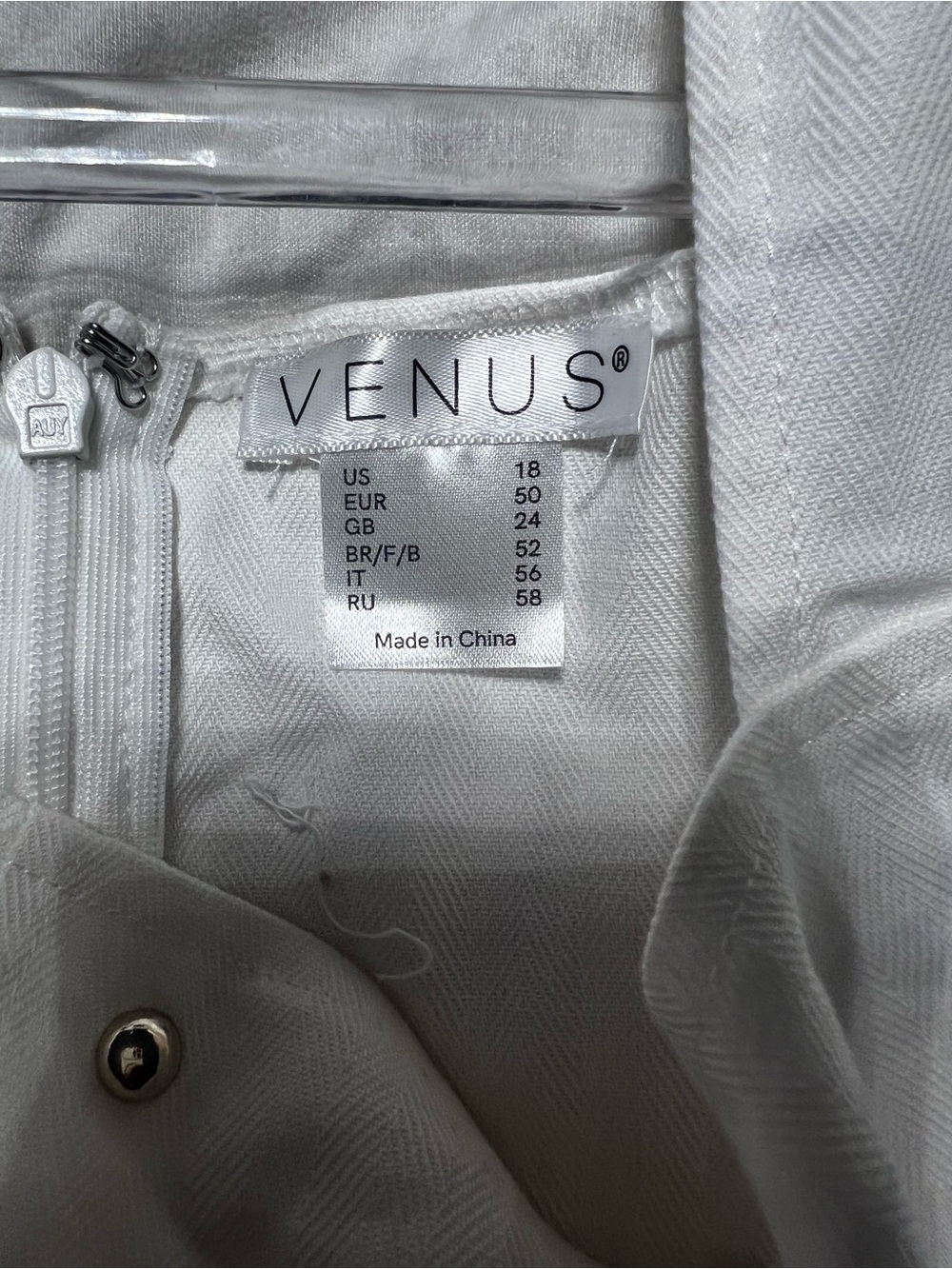 VENUS White Textured Dress Top with Zipper Detail